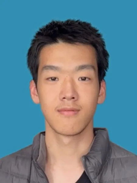 Portrait of Gengyao Qiu